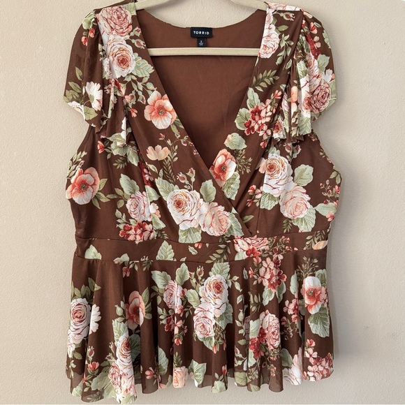 Torrid Brown Floral V-Neck Peplum Blouse Size 3/3X US - Picture 3 of 9
